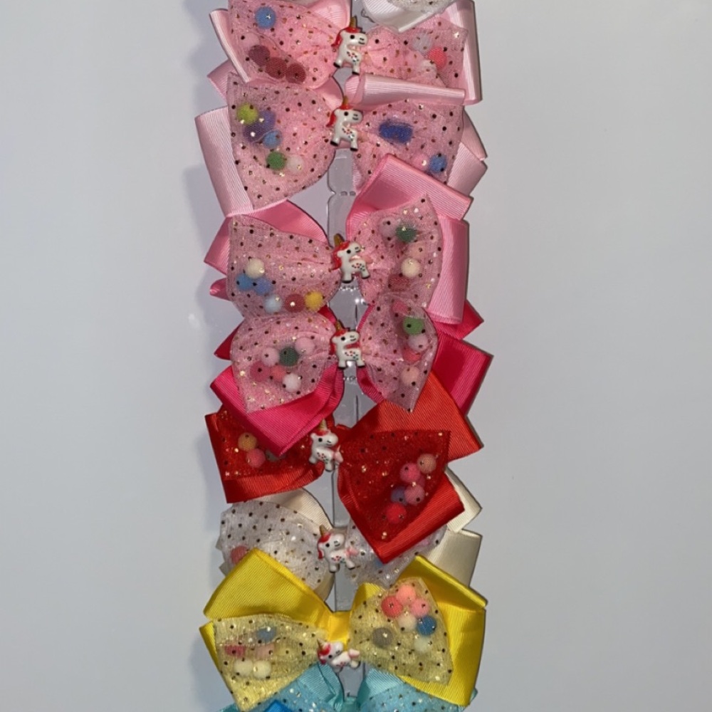 Hair bows